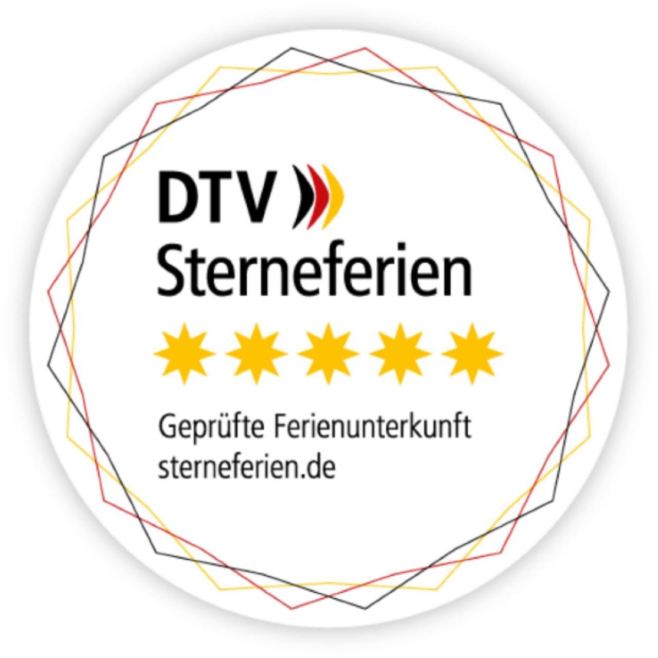 5 Sterne Bahnhoftraum, Appartement "Waldliebe" 133Qm, Grosse Terrasse 70Qm, Qr Code Scannen Fuer Virtuellen Rundgang, Premium Ausstattung Braunfels Kültér fotó